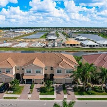 2728 Blossom Wy in Naples, FL - Building Photo - Building Photo