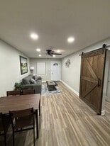 141 Echols St in Prairie View, TX - Building Photo