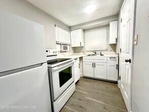 426 Dummitt Ave in Titusville, FL - Building Photo - Building Photo