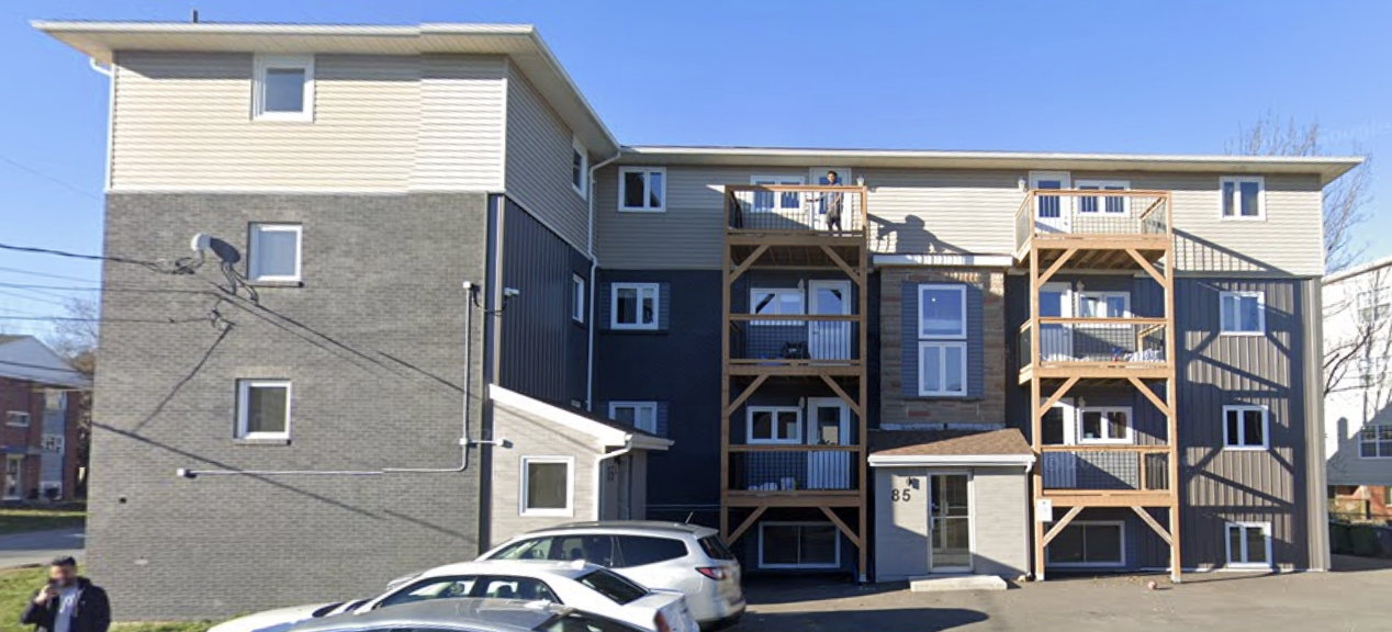 85 Evans Ave in Halifax, NS - Building Photo