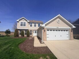 1004 Longford Rd in Bartlett, IL - Building Photo