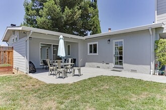 830 Century Dr in Campbell, CA - Building Photo - Building Photo