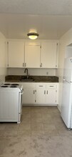 872 S Westgate Ave-Unit -9 in Los Angeles, CA - Building Photo - Building Photo
