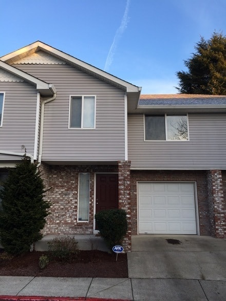 property at 5548 NE 89th Ave