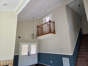 8530 Lake Crystal Dr in Houston, TX - Building Photo - Building Photo