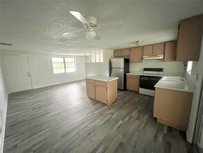 36 S Adams St in Beverly Hills, FL - Building Photo - Building Photo