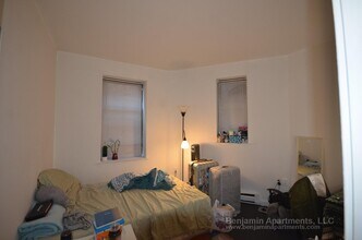 772 Columbus Ave, Unit 4 in Boston, MA - Foto de edificio - Building Photo