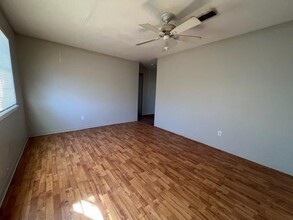 2410 Yorktown Dr in Abilene, TX - Building Photo - Building Photo