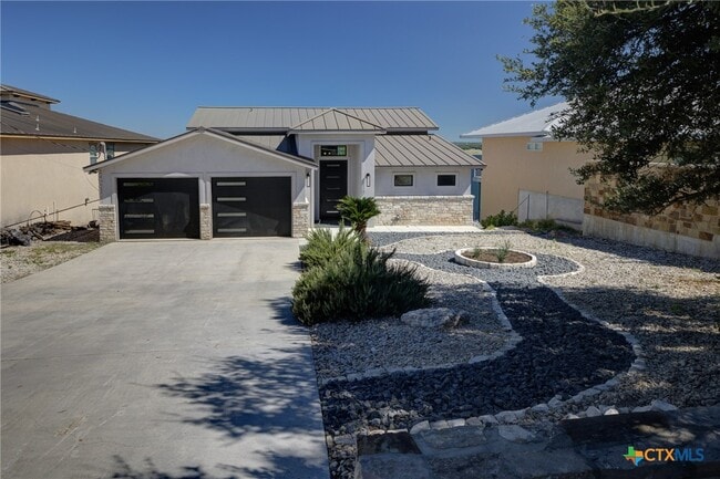 2934 Colleen Dr in Canyon Lake, TX - Building Photo - Building Photo