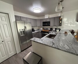 7310 East Timber Ridge Circle in Palmer, AK - Foto de edificio - Building Photo