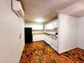 1518 Sycamore St, Unit B in Big Spring, TX - Building Photo - Building Photo