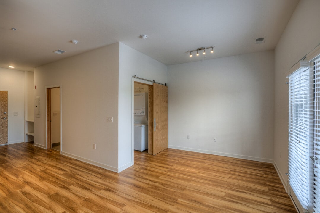 Blackstone Station in Omaha, NE - Foto de edificio