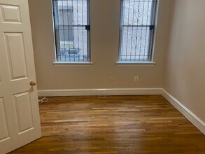415 Fairmount Ave, Unit 415 Fairmount Ave. Front in Philadelphia, PA - Building Photo - Building Photo