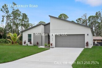 1813 Greenley Rd in North Port, FL - Building Photo - Building Photo
