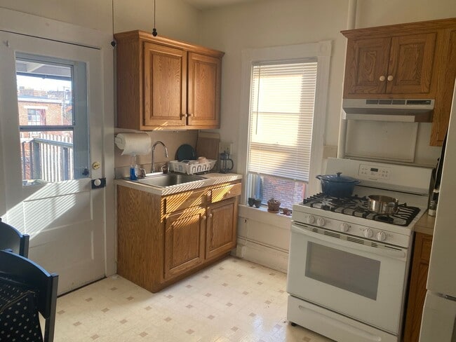 319 N Charlotte St in Lancaster, PA - Building Photo - Building Photo