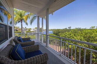 763 Jacqueline Ln in Palm Harbor, FL - Building Photo - Building Photo