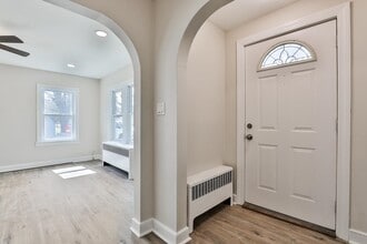 139 Greeley St in Hudson, NH - Building Photo - Building Photo