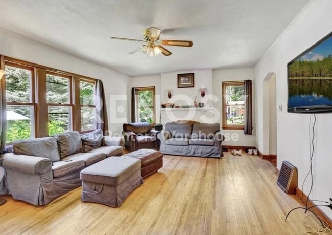 property at 2036 Iglehart Ave