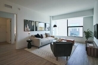 806 W Van Buren St in Chicago, IL - Building Photo - Building Photo
