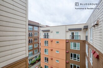 10555 Main St-Unit -FL6-ID524 in Bellevue, WA - Building Photo - Building Photo