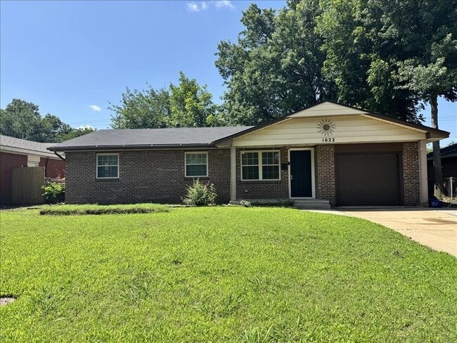 1622 Denison Dr