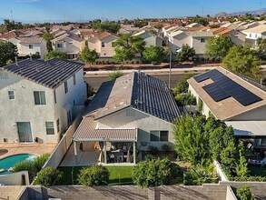 8840 W Ackerman Ave in Las Vegas, NV - Building Photo - Building Photo
