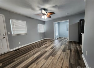 1453 Kingsley Ave in Dayton, OH - Building Photo - Building Photo