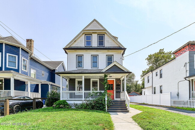 property at 704 Sixth Ave