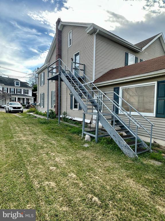 4576 Lemar Rd in Lemasters, PA - Building Photo - Building Photo