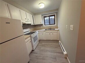 120 Hasbrouck St in Syracuse, NY - Building Photo - Building Photo