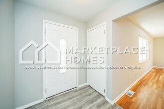 1608 Tonopah Dr in Cincinnati, OH - Building Photo - Building Photo