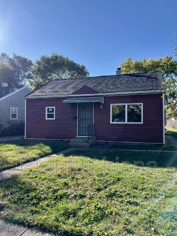 261 N Kenmore St in South Bend, IN - Building Photo - Building Photo