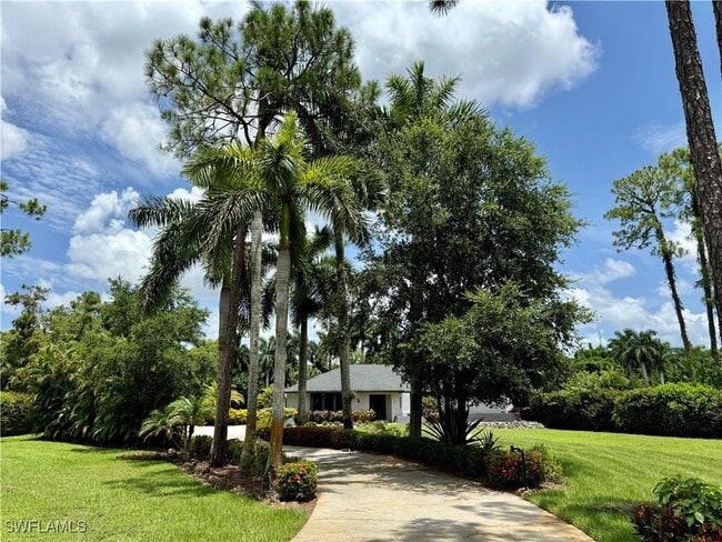 property at 5580 Cynthia Ln