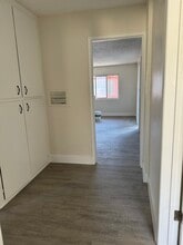 212 N Santa Fe Ave, Unit 4 in Compton, CA - Building Photo - Building Photo