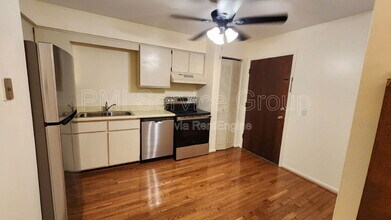 2331 Ogden Ave in Downers Grove, IL - Building Photo - Building Photo