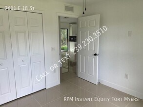 2601 E 18th St in Lehigh Acres, FL - Building Photo - Building Photo