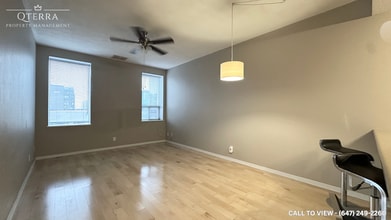 272 Dundas St in London, ON - Building Photo - Building Photo