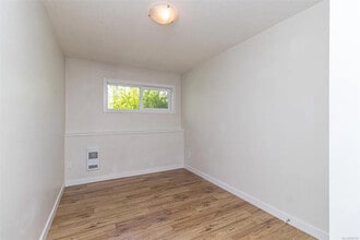 5235 Miller Rd in Duncan, BC - Building Photo - Building Photo