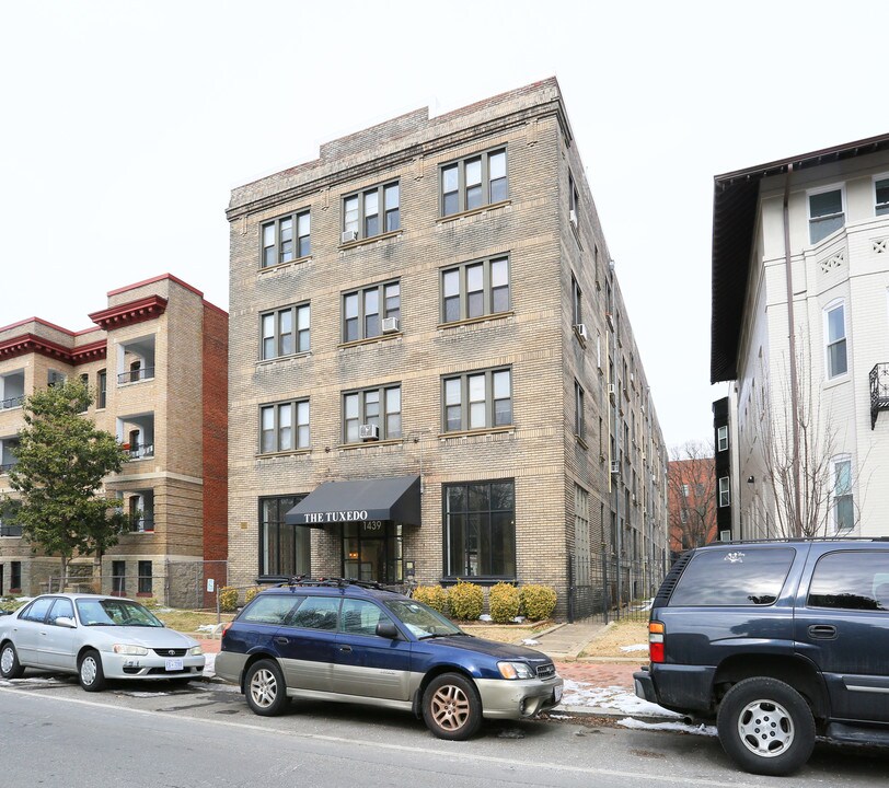 The Tuxedo in Washington, DC - Building Photo