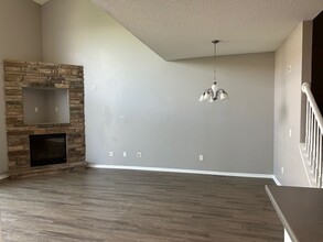 6750 Pine Crest Trail S in Cottage Grove, MN - Building Photo - Building Photo
