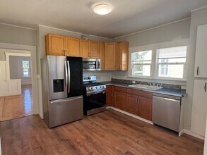 513 2nd Ave in Crockett, CA - Building Photo - Building Photo