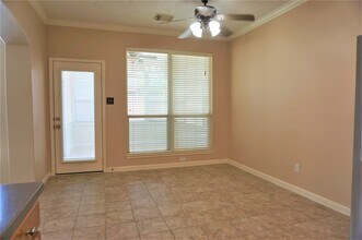 8123 Buffalo Springs Ct in Sugar Land, TX - Building Photo - Building Photo