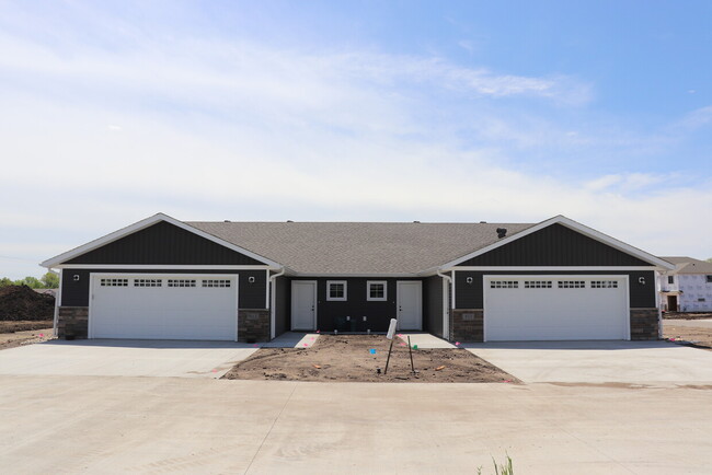 property at 915 Village Ln