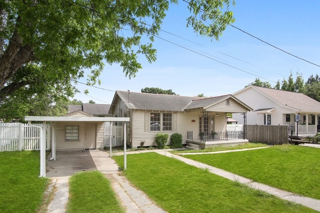 400 Sidney St in Metairie, LA - Building Photo - Building Photo