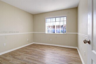 7569 NW 173rd Terrace in Hialeah, FL - Building Photo - Building Photo