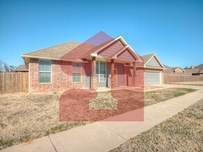 9945 SW 21st St in Yukon, OK - Building Photo - Building Photo