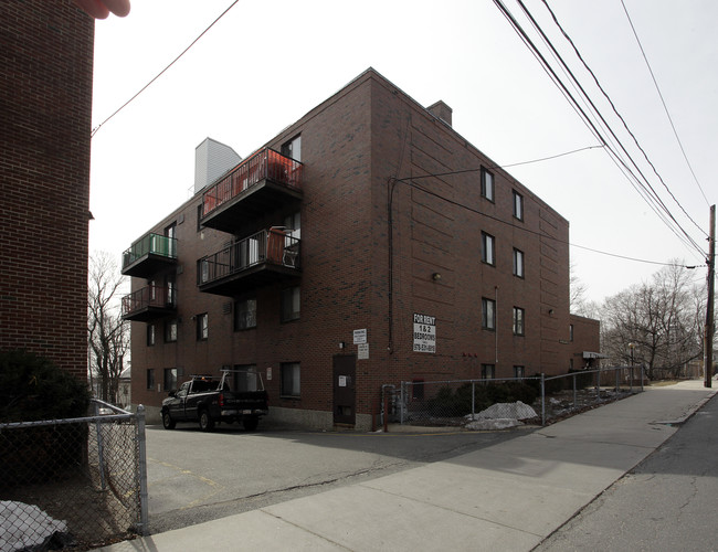 Harvard Street Apartments