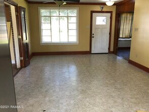505 St Camille St in Lafayette, LA - Building Photo - Building Photo