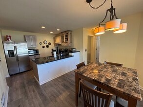137 Fulton St in Poughkeepsie, NY - Building Photo - Building Photo
