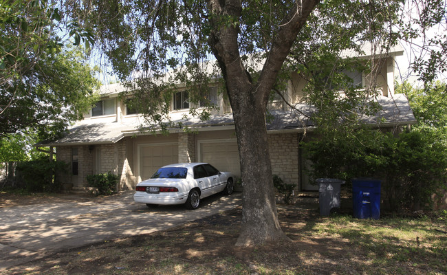 Burton Drive Duplexes in Austin, TX - Building Photo - Building Photo